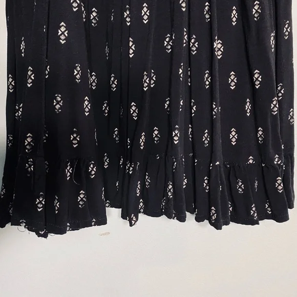 Xhilaration Minidress Black w/Print Size Women’s Medium - Picture 4 of 7